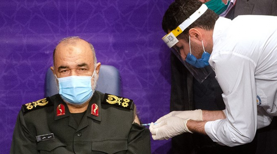 فاز سوم کارآزمایی بالینی واکسن نورا با تزریق به فرمانده سپاه آغاز شد